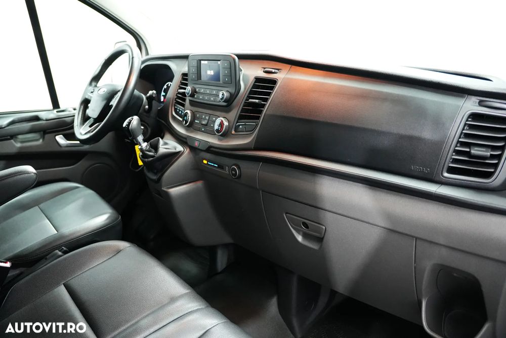 Ford Transit Custom - 9