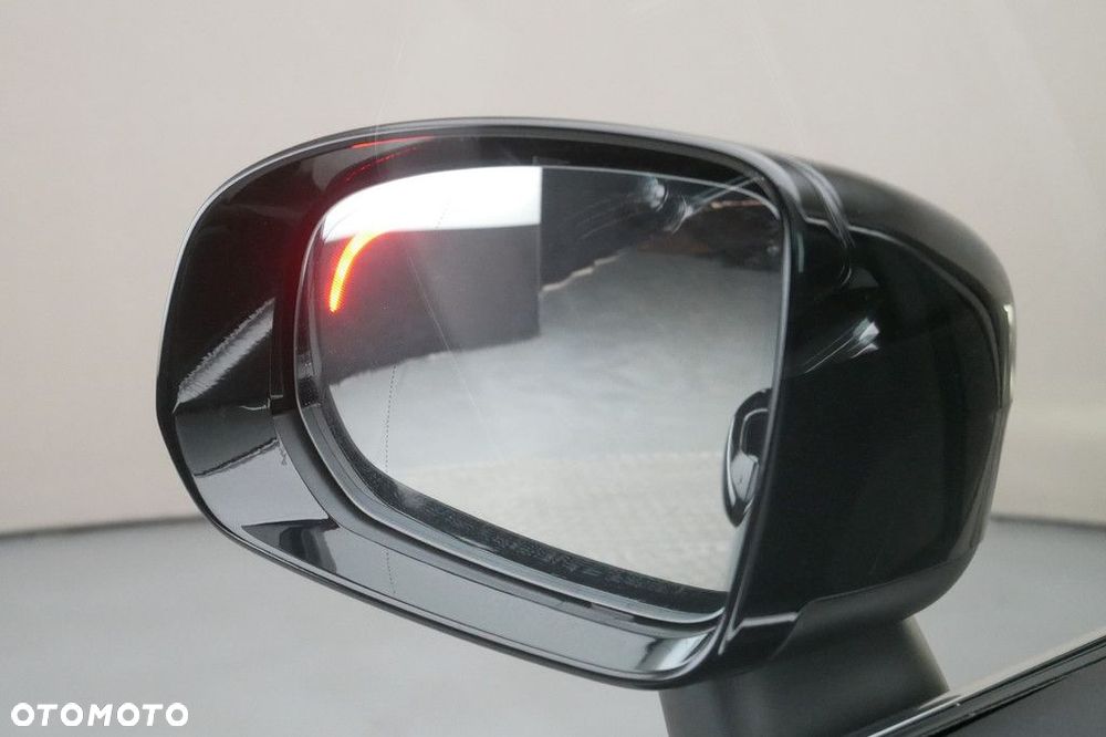 Volvo XC 60 - 30