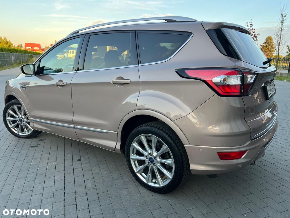 Ford Kuga - 11