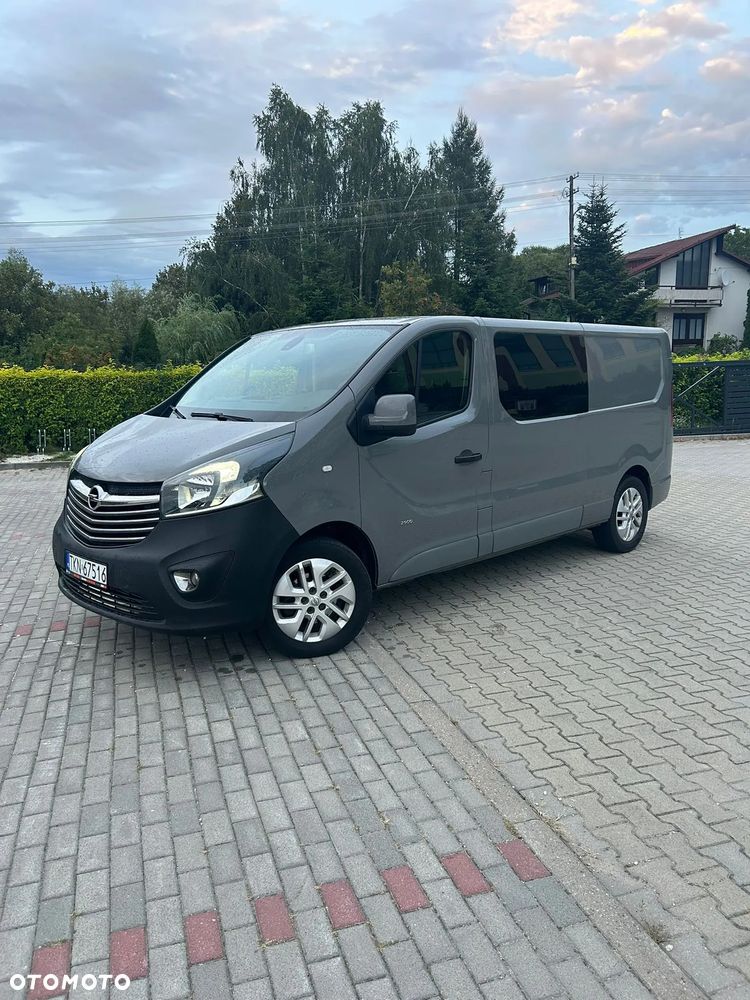 Opel Vivaro - 18