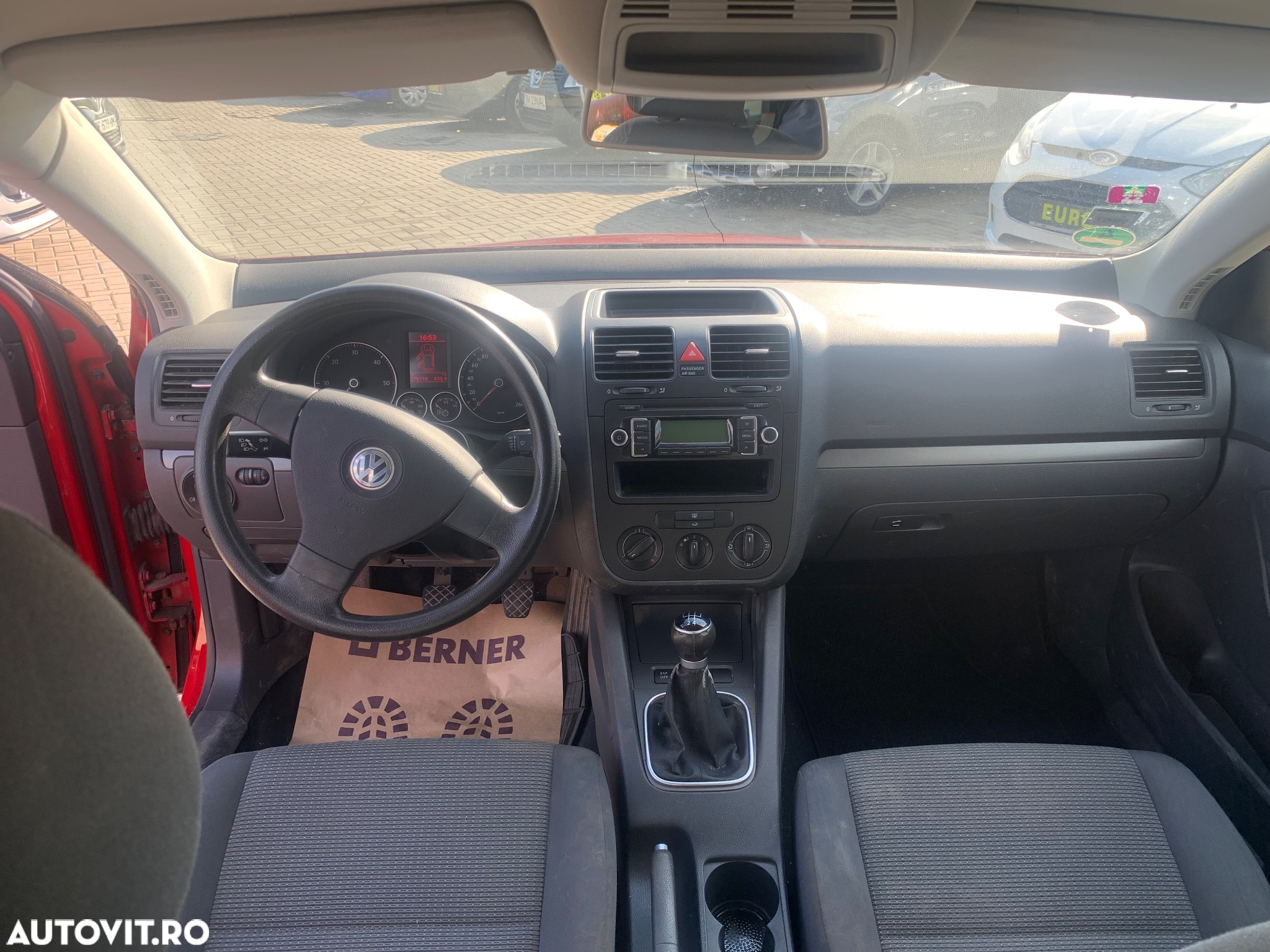 Volkswagen Golf 1.9 TDI Comfortline - 18