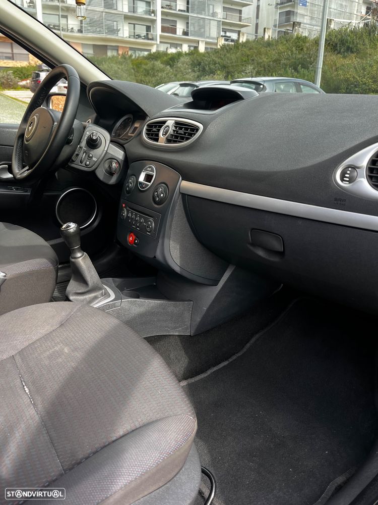 Renault Clio 1.2 TCE Dynamique S - 14