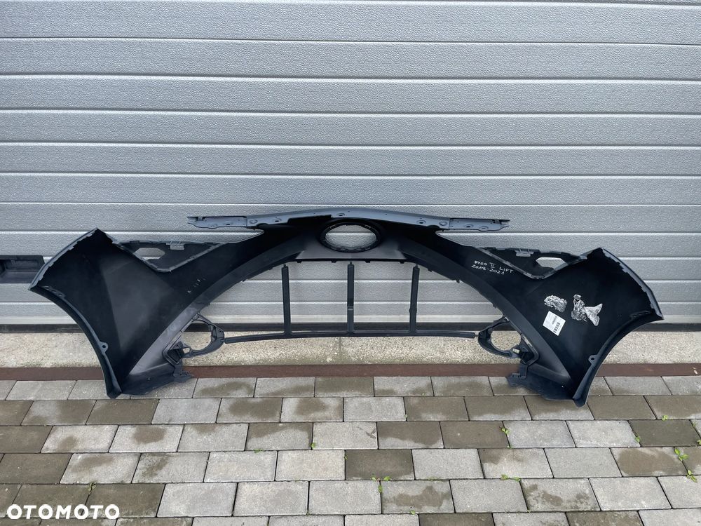 ZDERZAK PRZEDNI TOYOTA AYGO II  LIFT  2018-2021 - NOWY - 4