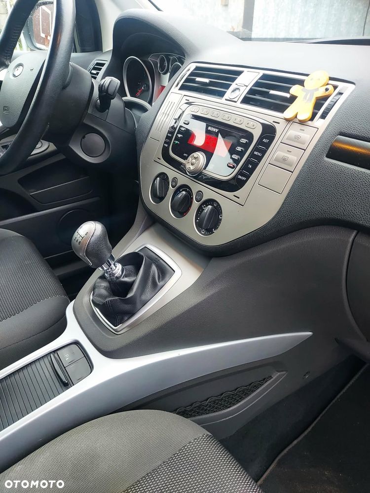 Ford Kuga 2.0 TDCi Individual - 10