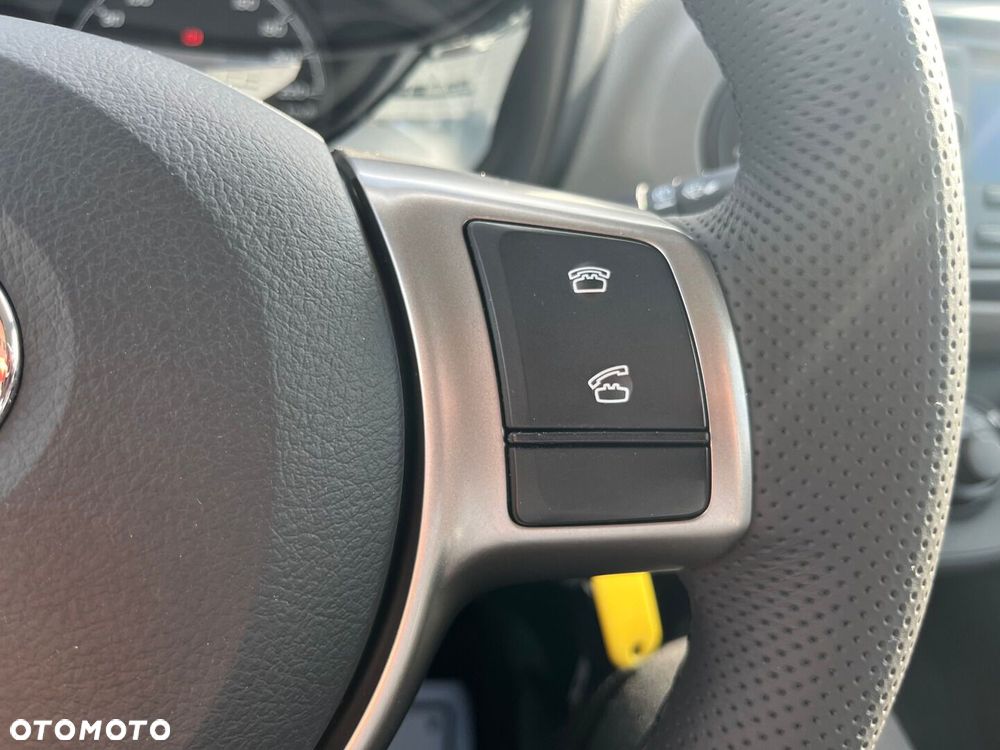 Toyota Yaris - 14