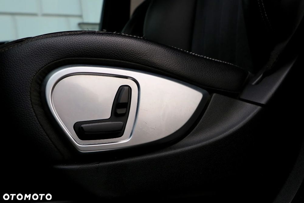 Mercedes-Benz ML - 9