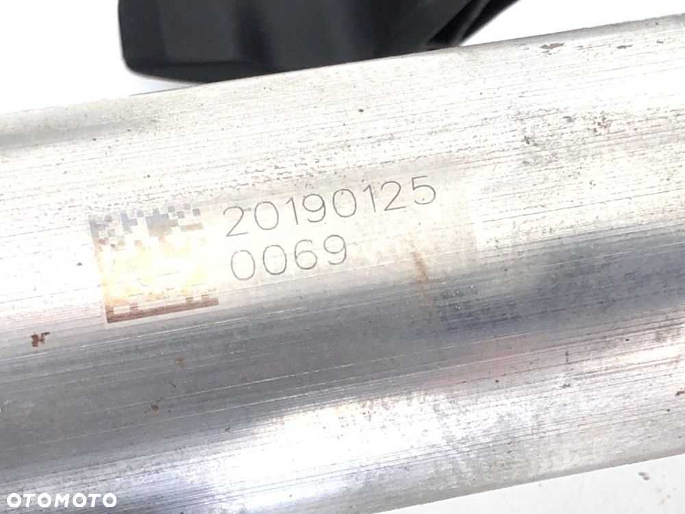 KOLUMNA KIEROWNICZA  BMW 5 (G30, F90) 2016 - 2022 530 e Plug-in-Hybrid 135 kW [184 KM] Hybryda - 4