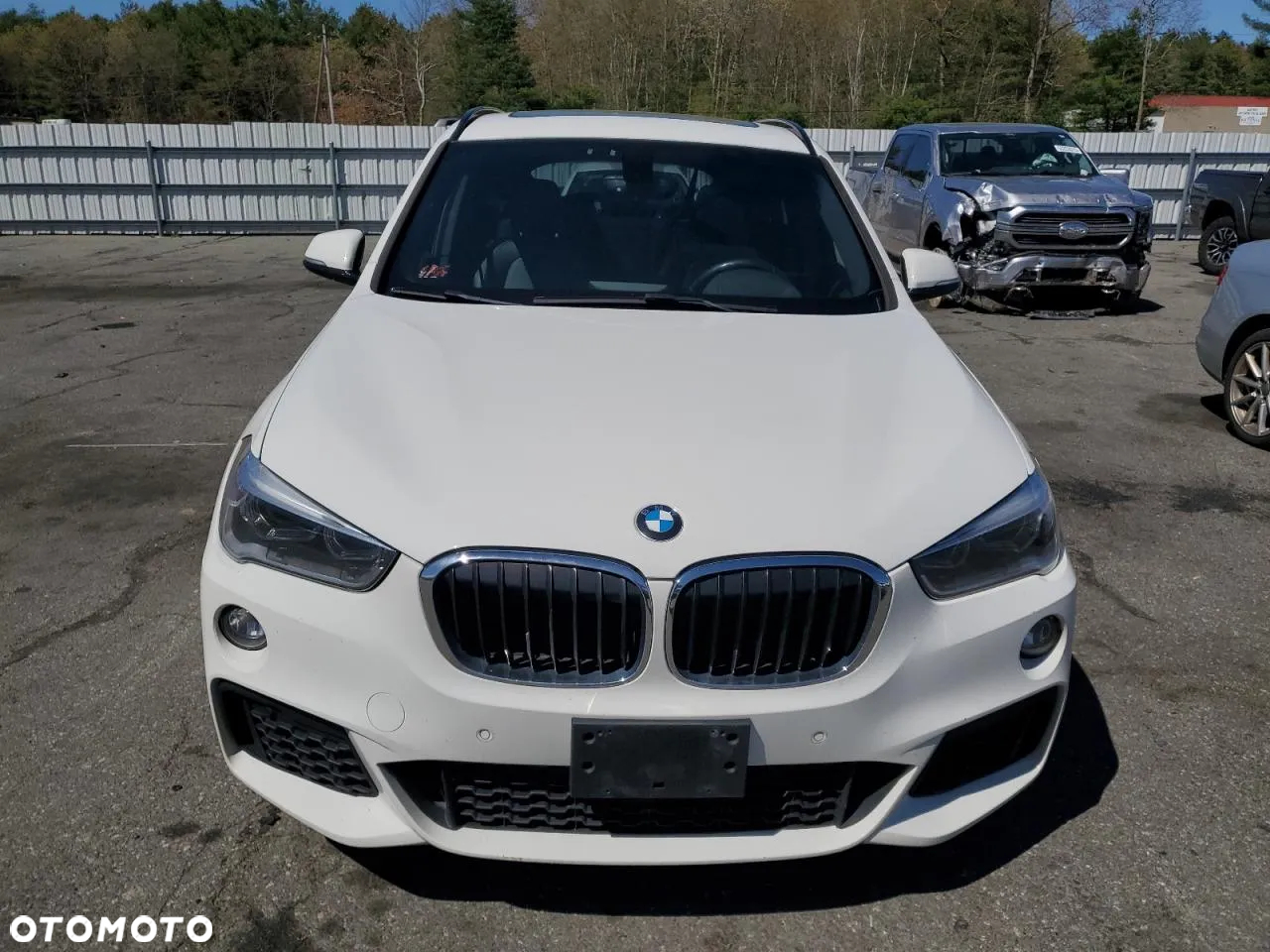 BMW X1 xDrive25i M Sport - 5