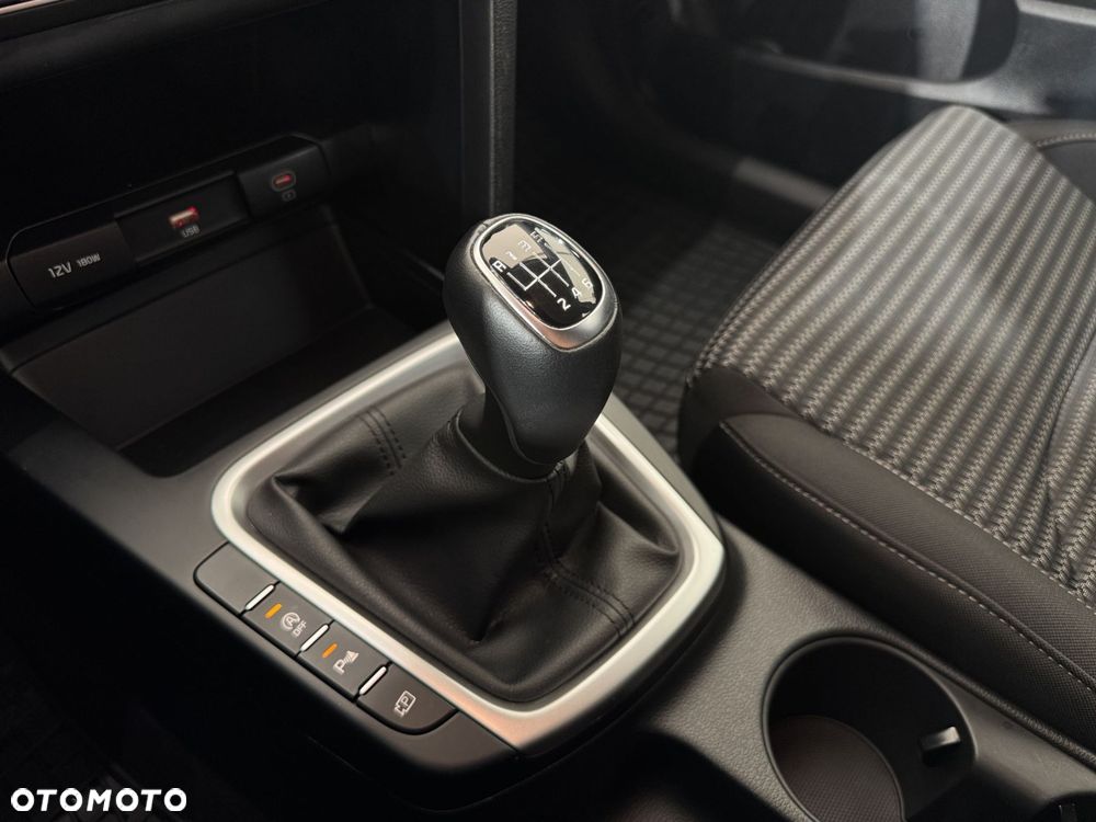 Kia Ceed 1.5 T-GDI M - 25
