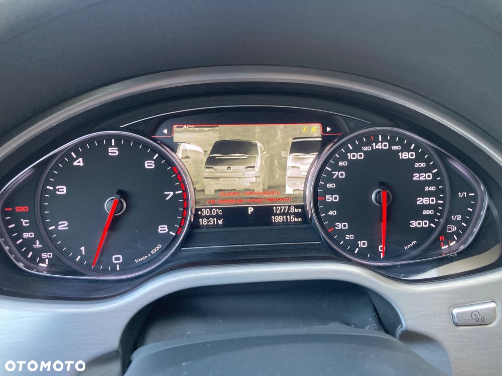 Audi A8 W12 quattro tiptronic Langversion - 25