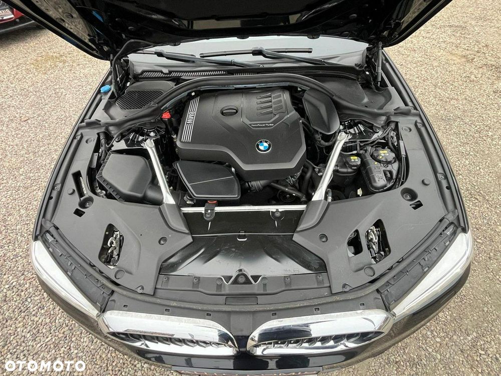 BMW Seria 5 530i xDrive GPF Sport Line sport - 14