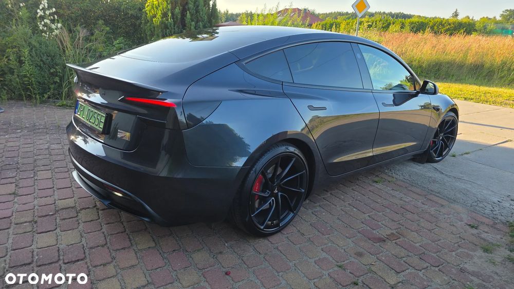 Tesla Model 3 Performance AWD - 19