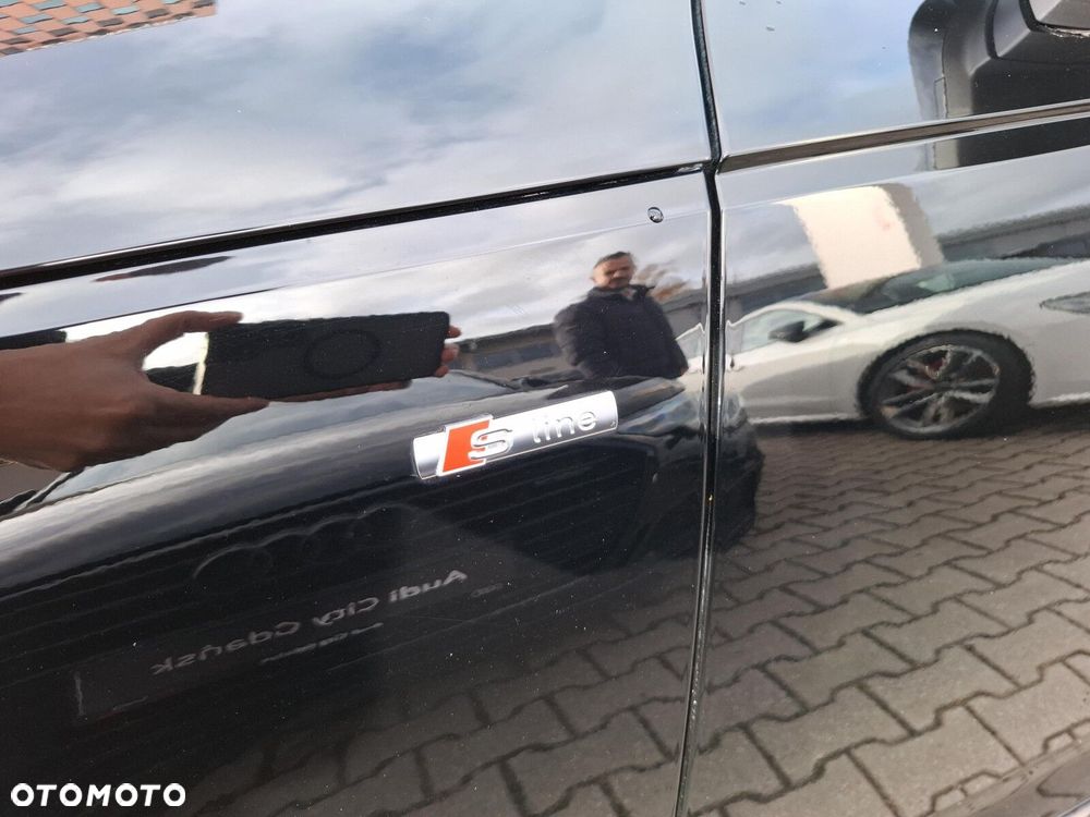 Audi A4 Limousine - 20