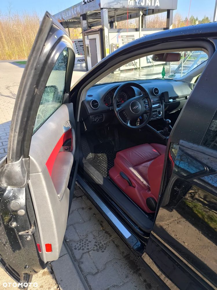 Audi A3 3-drzwiowe 1.6 Ambiente - 7
