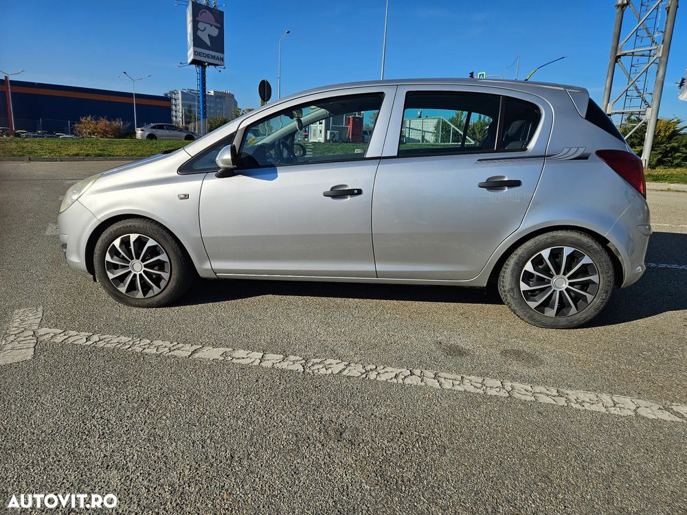 Opel Corsa 1.2 Essentia - 1