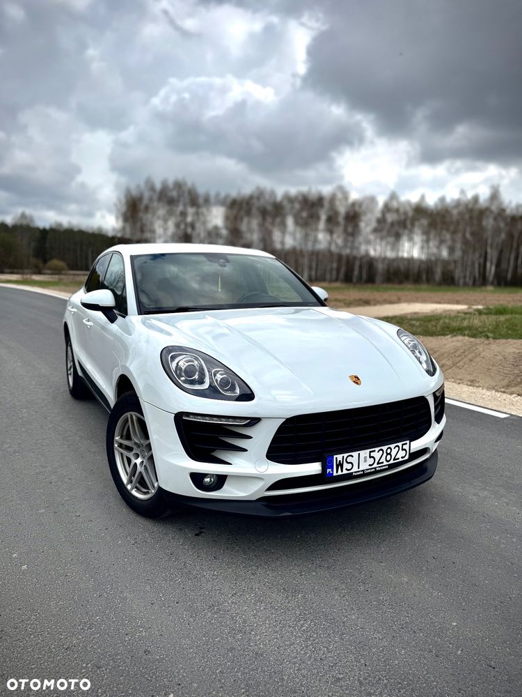 Porsche Macan - 1