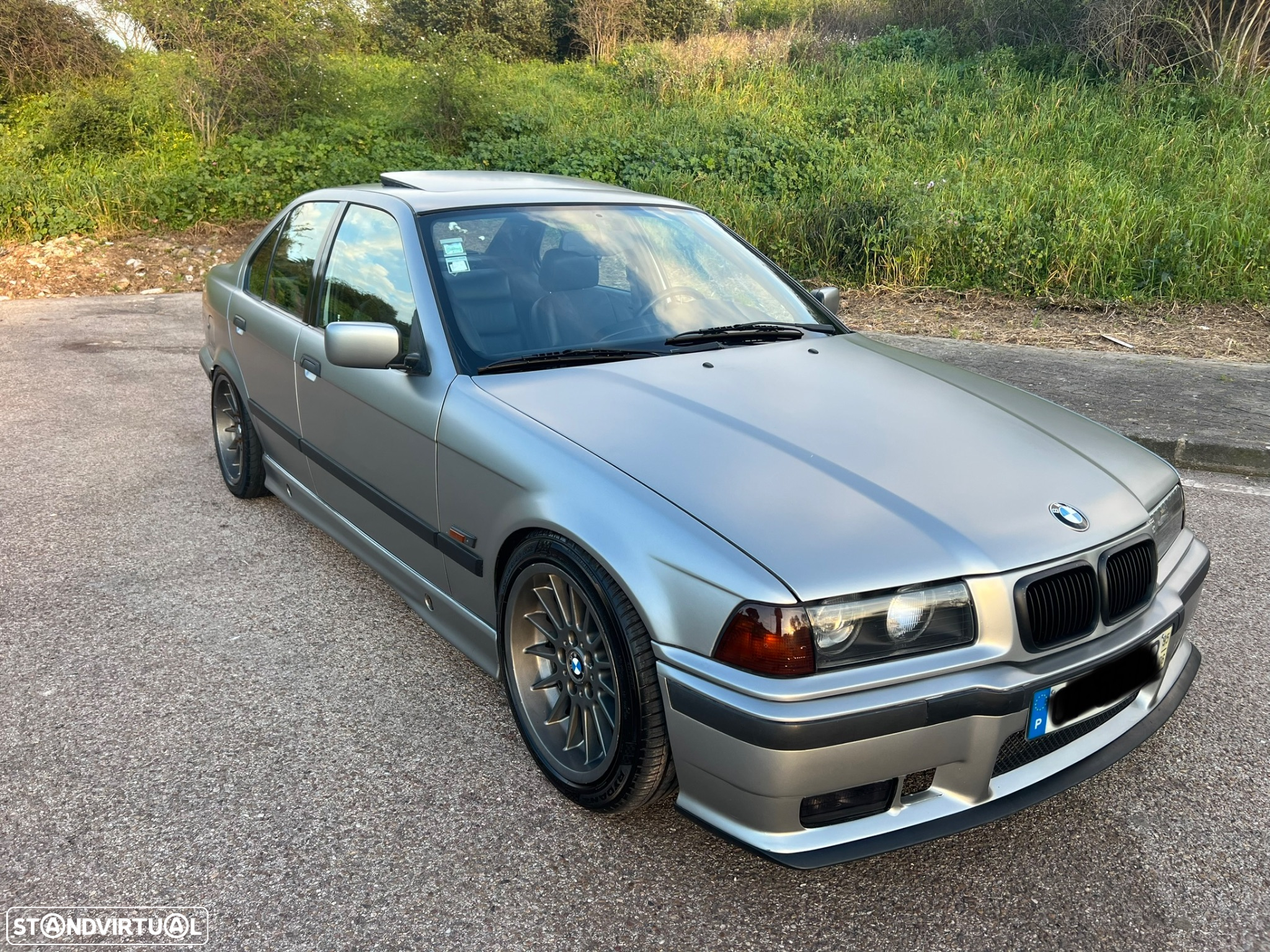 BMW 328 i Touring Sport - 2