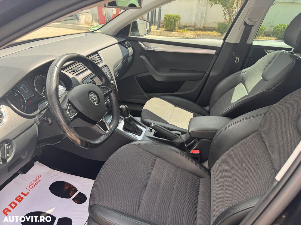 Skoda Octavia 1.4 TSI Green tec DSG Elegance - 10