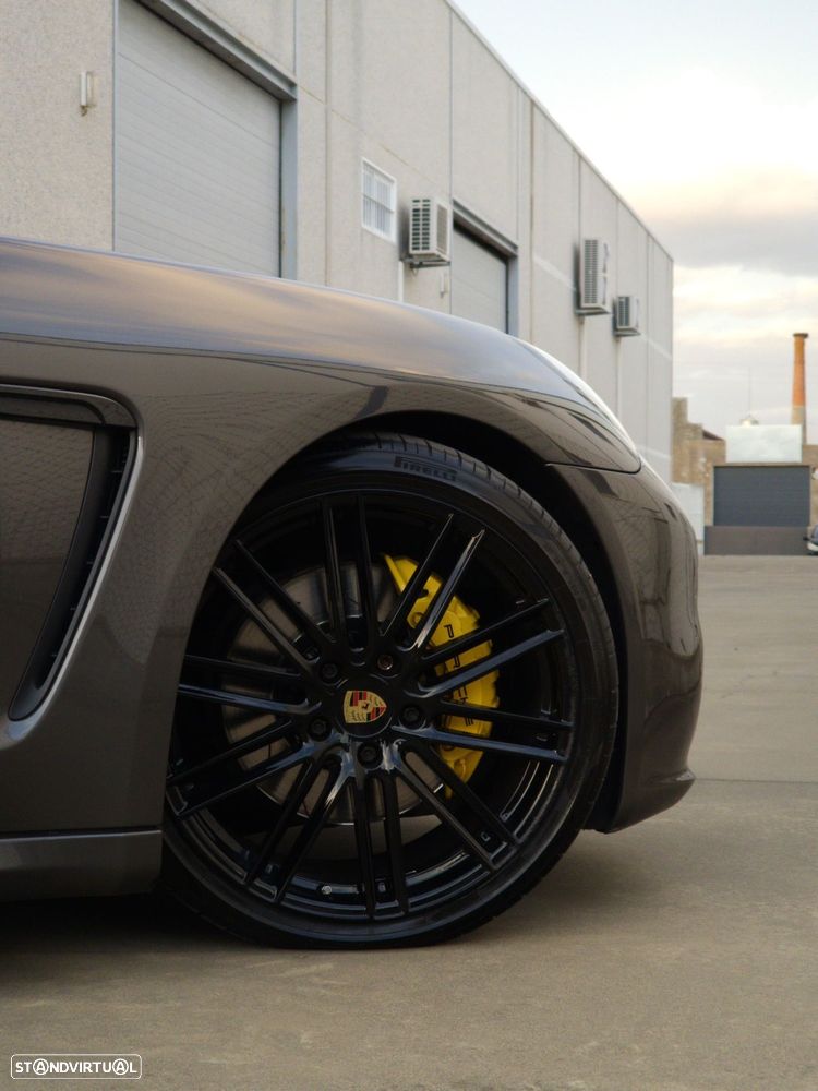 Porsche Panamera - 6