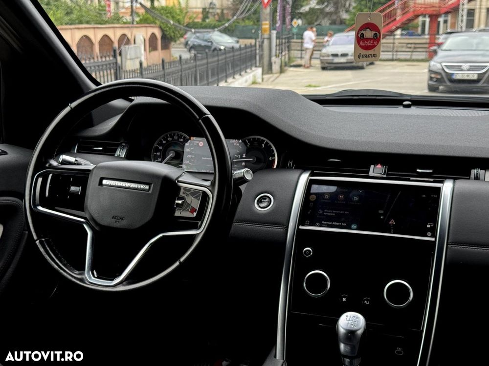 Land Rover Discovery Sport - 9