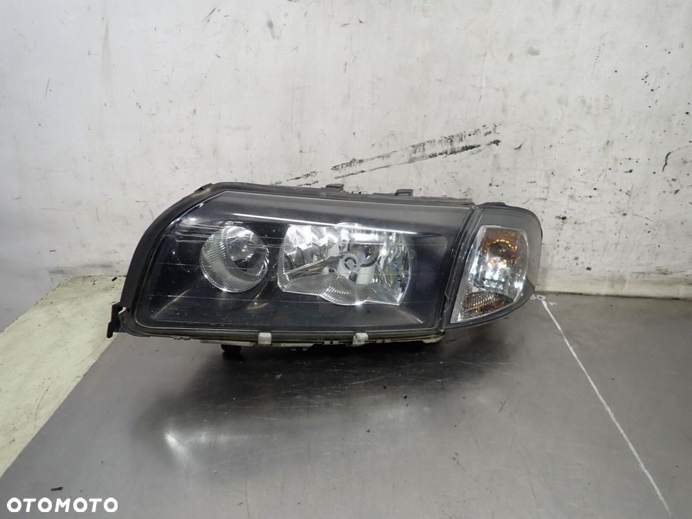 LAMPA LEWA PRZEDNIA VOLVO S80 2.4 8693652 - 1