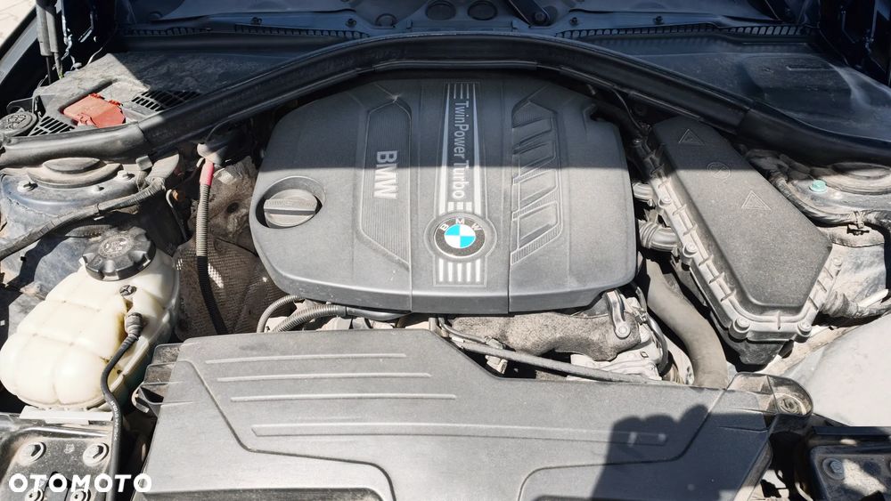 BMW Seria 3 - 37