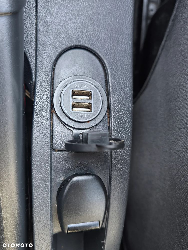 Renault Clio 1.2 16V Expression - 17