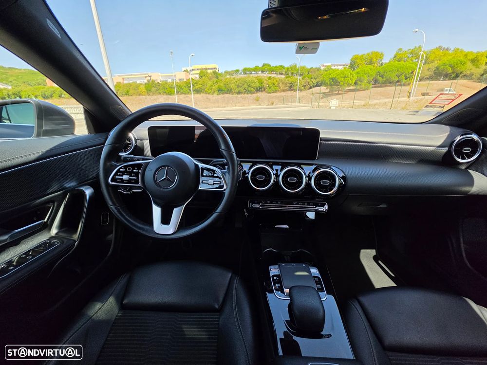 Mercedes-Benz CLA 180 - 10
