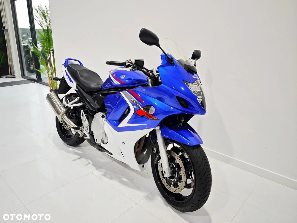 Suzuki GSX-F - Katana - 2