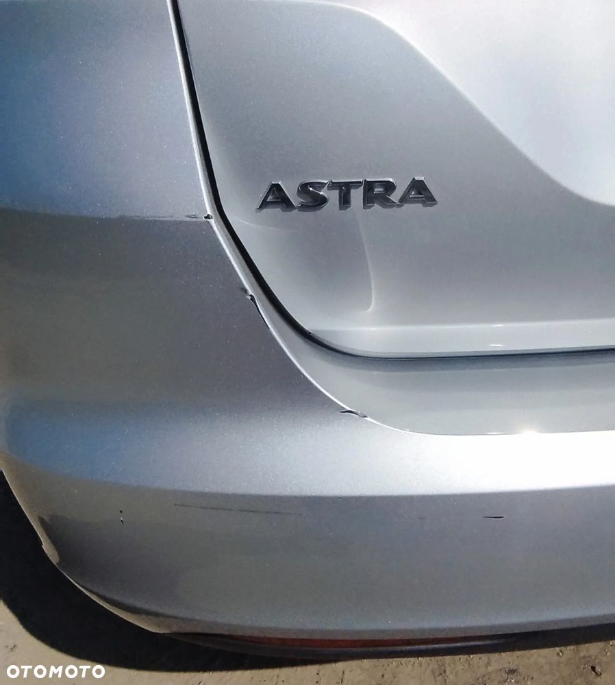 Opel Astra 1.6 D (CDTI) Start/Stop Dynamic - 30