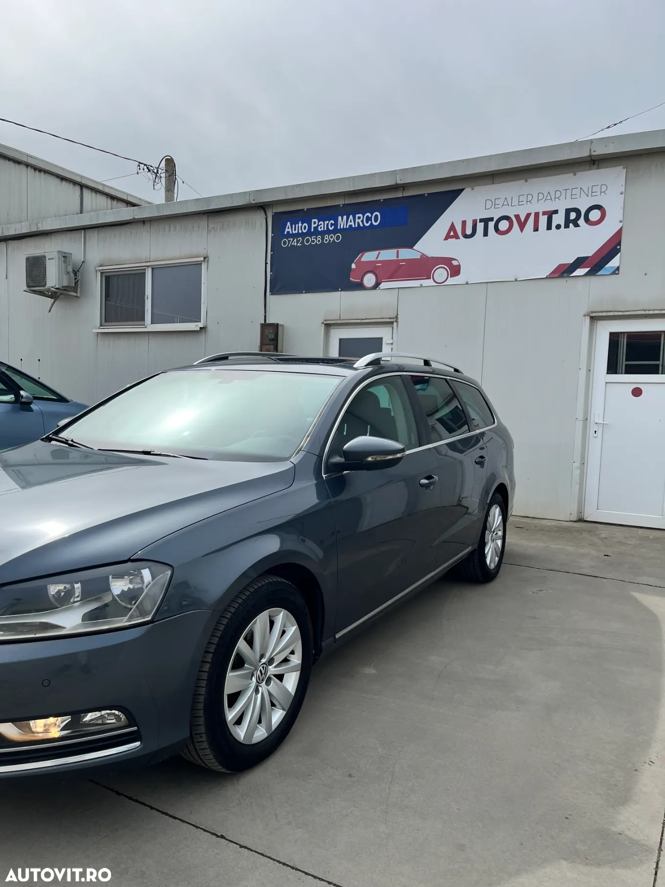 Volkswagen Passat Variant 1.6 TDI BlueMotion Technology Comfortline - 13