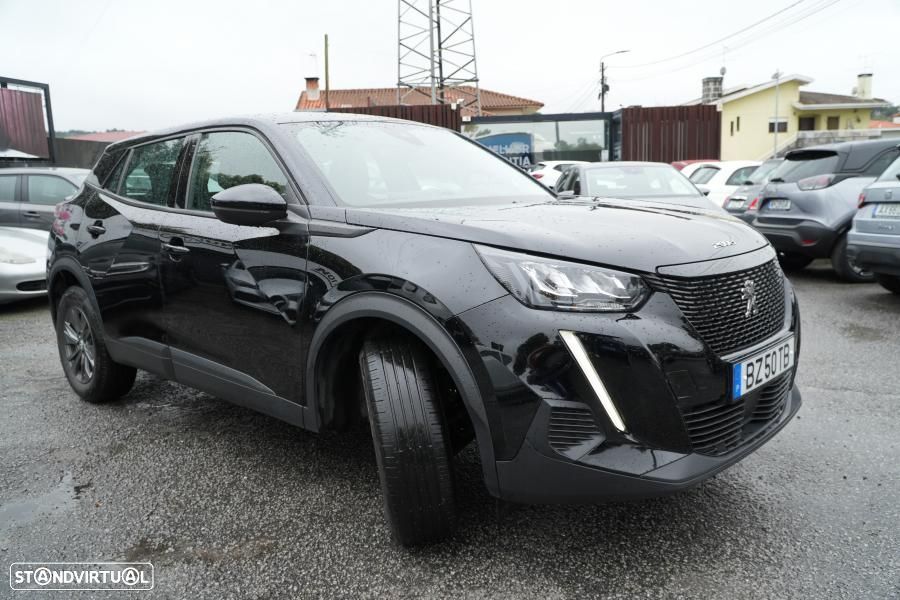 Peugeot 2008 1.2 PureTech Active EAT8 - 3