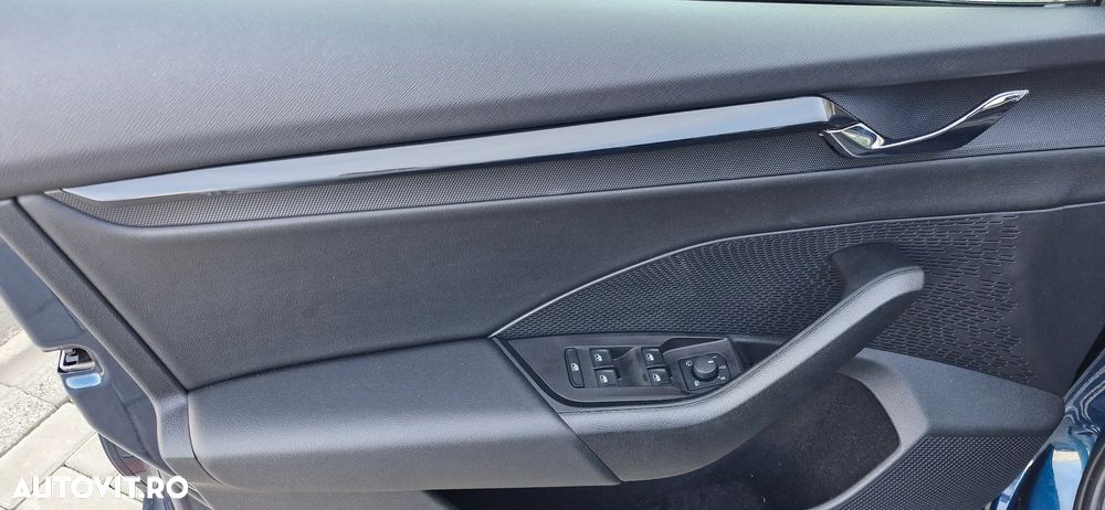 SKODA Octavia 2023 — imagine 10