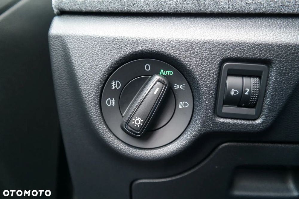 Skoda Scala 1.0 TSI Selection DSG - 23