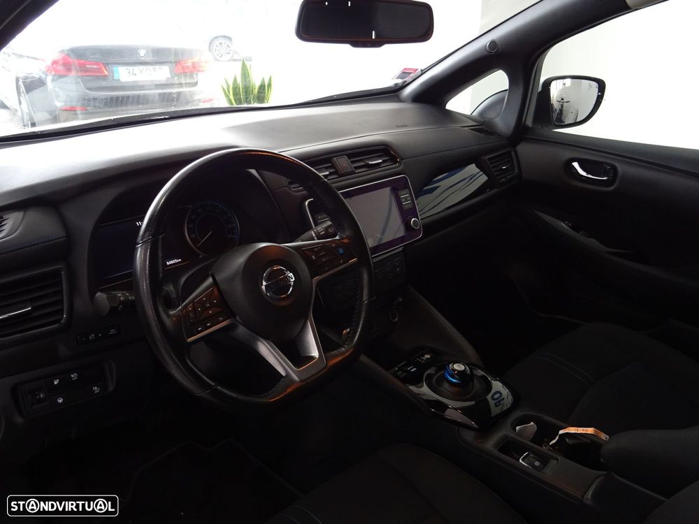 Nissan Leaf N-Connecta - 6