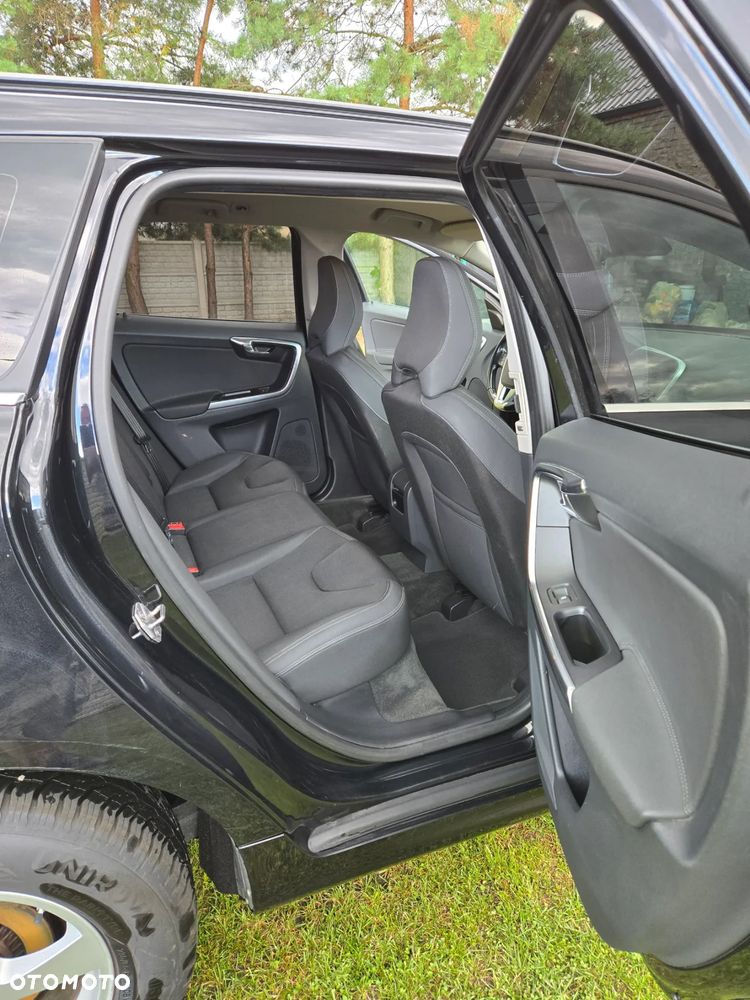 Volvo XC 60 D4 Drive-E Summum - 5