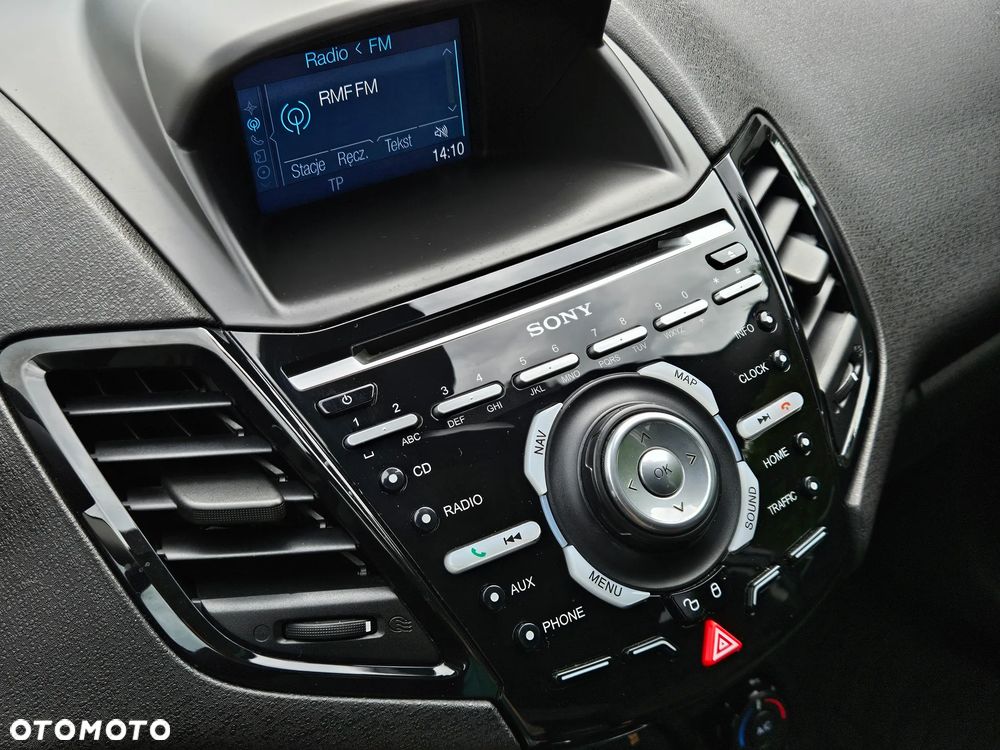 Ford Fiesta 1.0 EcoBoost Titanium - 31