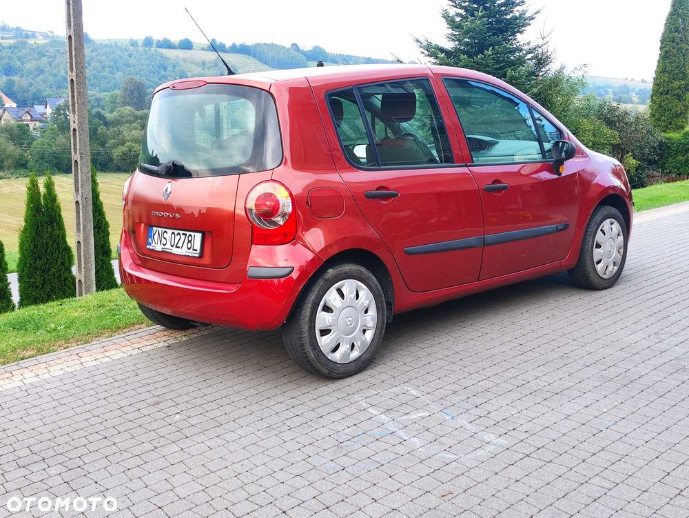 Renault Modus - 2