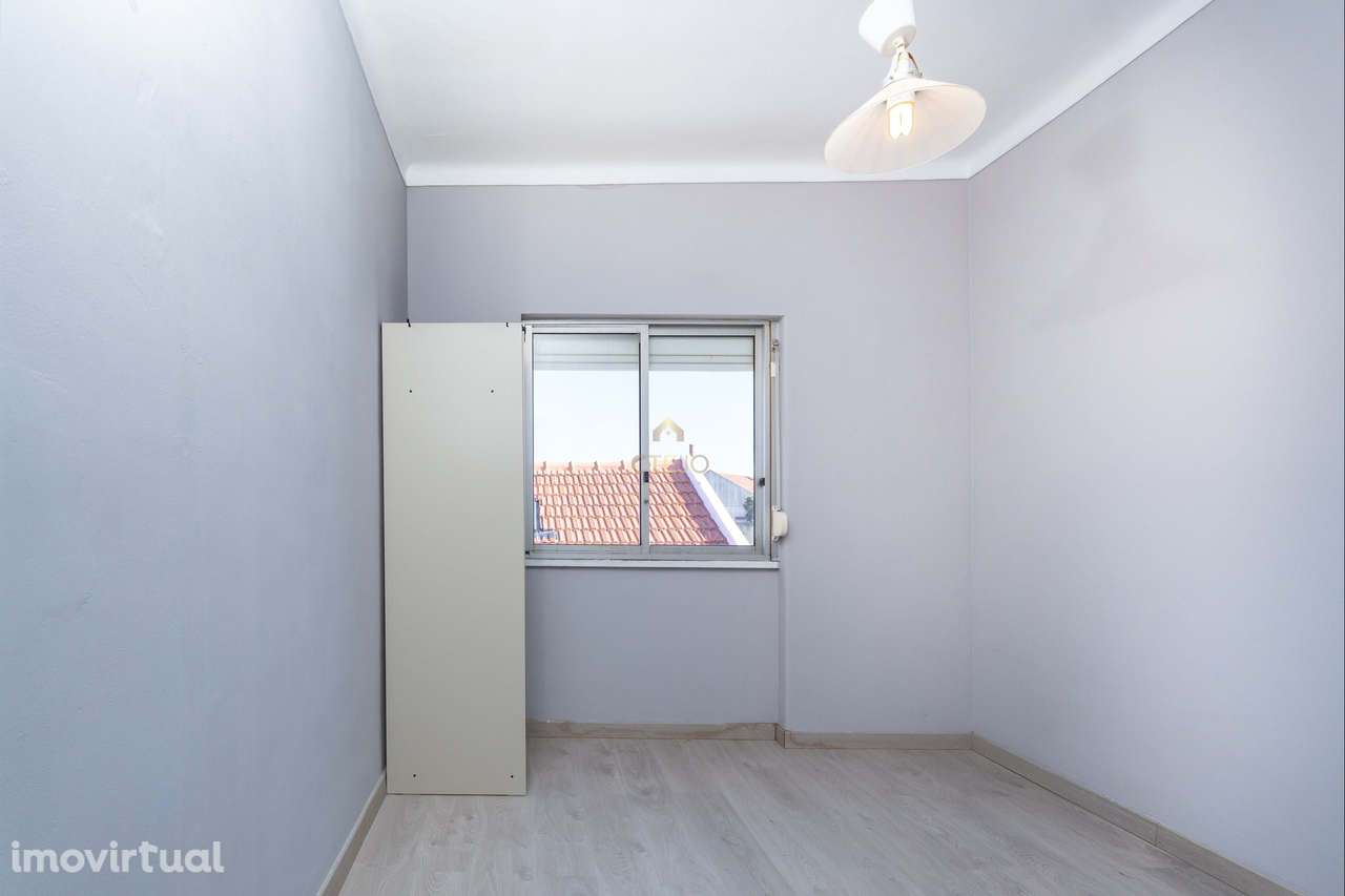 Moradia Bi-Familiar Sao joao da Talha - Grande imagem: 5/23