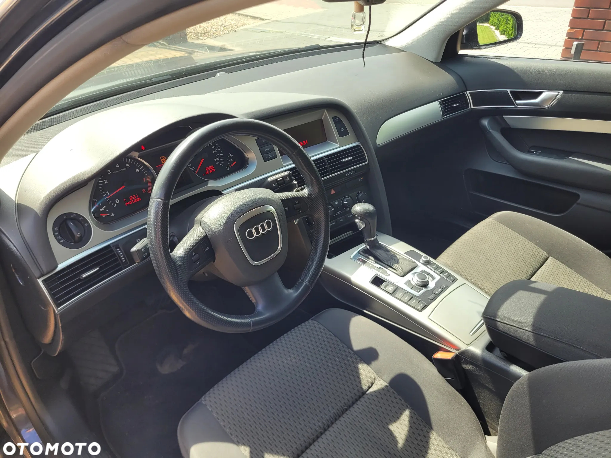 Audi A6 2.0T FSI Multitronic - 18