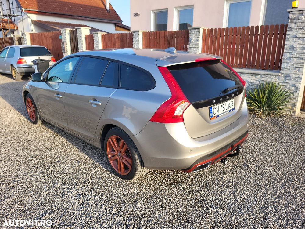 Volvo V60 D3 Start-Stop Basic - 17