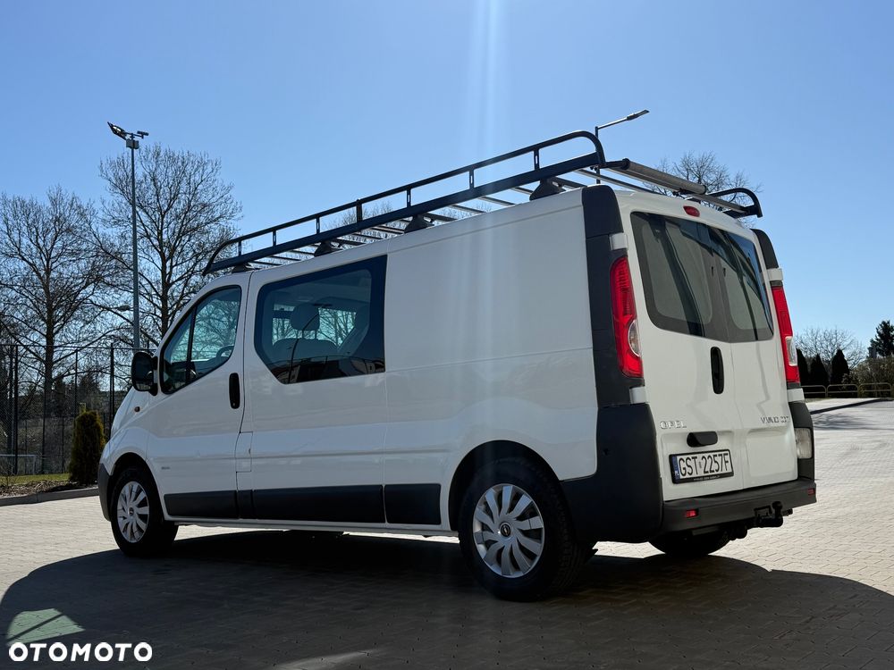 Opel Vivaro - 22