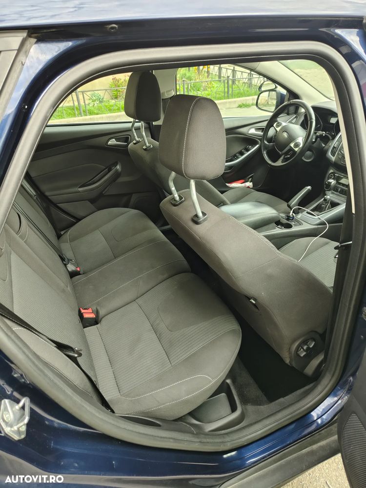 Ford Focus 1.6 TDCi DPF Start-Stopp-System Titanium - 10