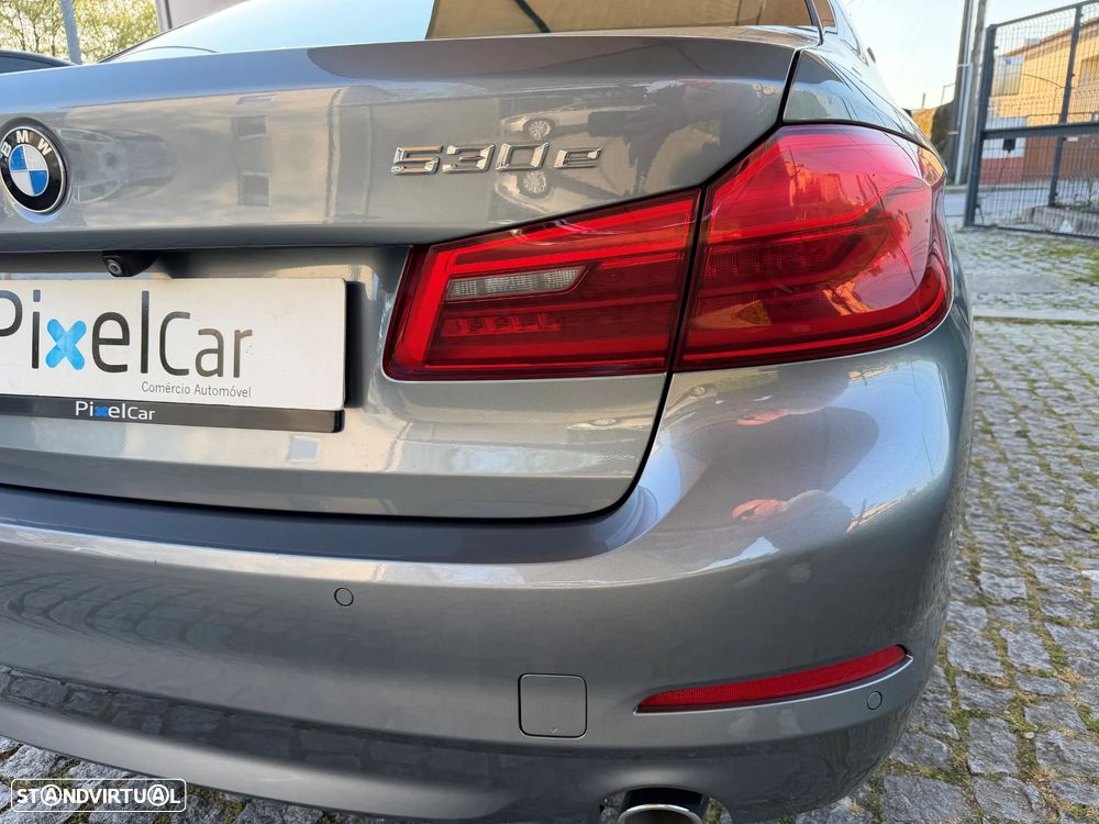 BMW 530 e iPerformance - 12