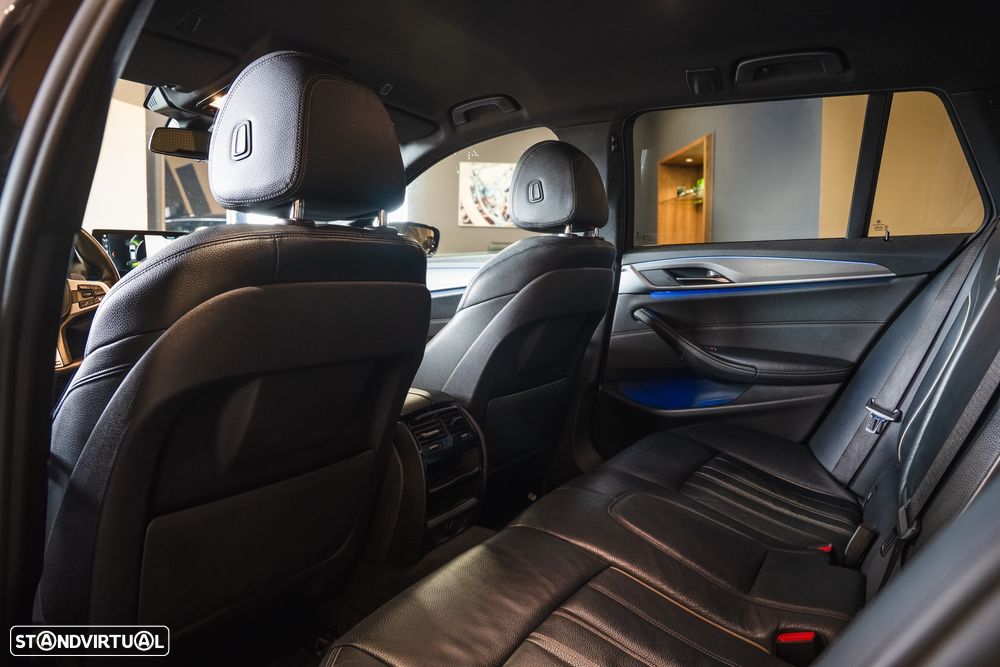 BMW 520 d Pack M Auto - 19