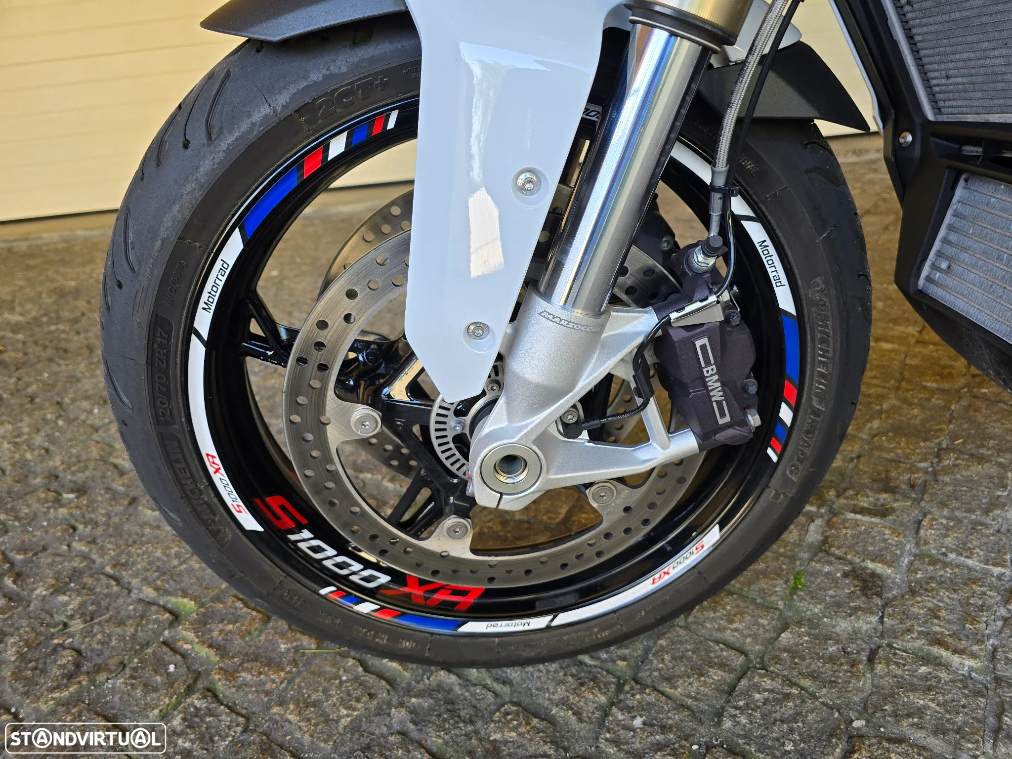 BMW S 1000 XR Versão M - 4
