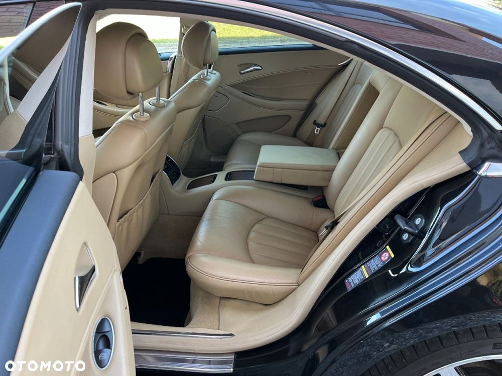 Mercedes-Benz CLS 500 7G-TRONIC - 19