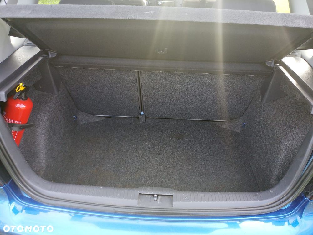 Volkswagen Polo Cross 1.4 16V - 10