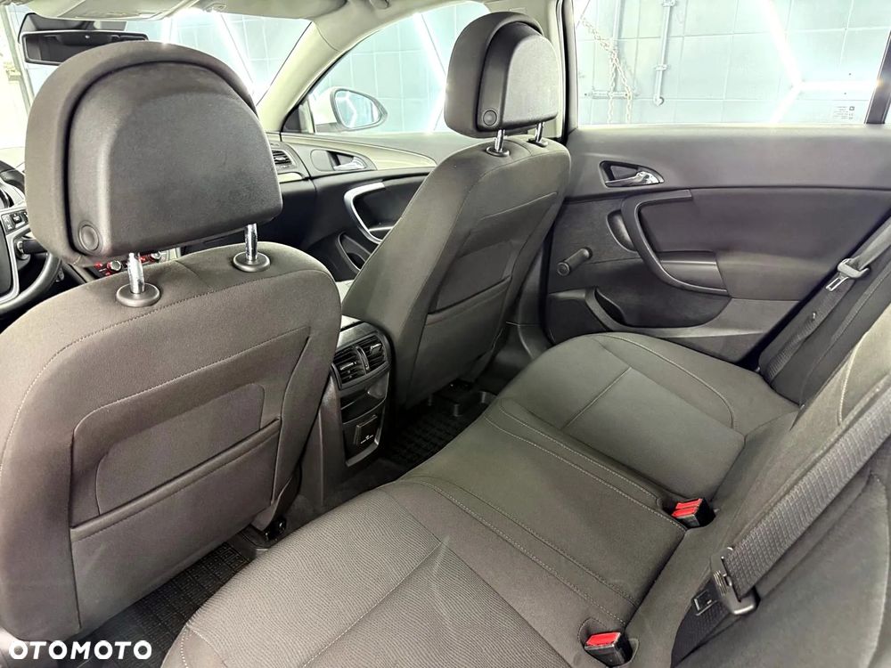 Opel Insignia 2.0 Turbo 4x4 Design Edition - 25