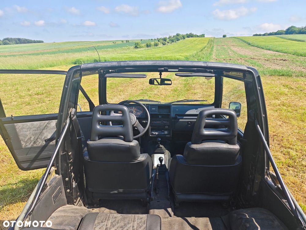 Suzuki Samurai - 30